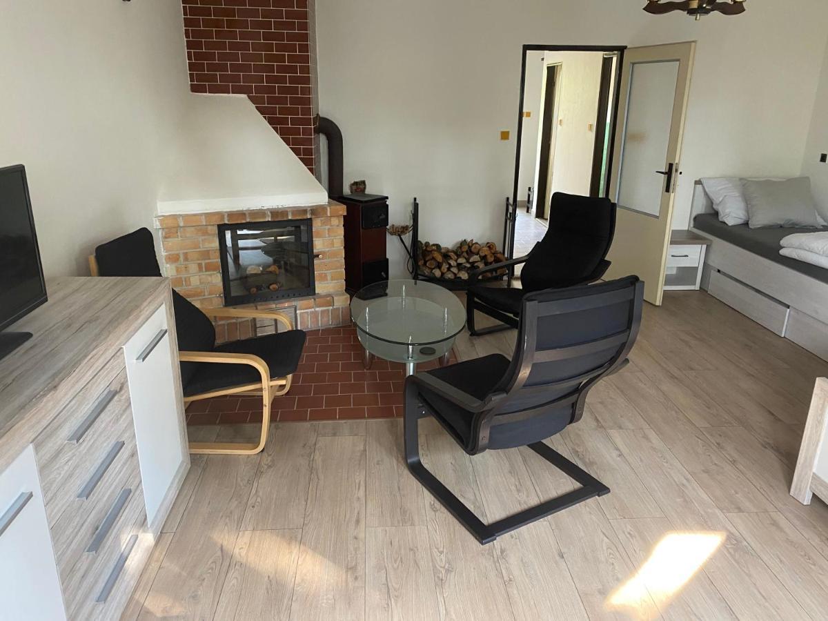Apartman Pod Mandloni Starovice Bagian luar foto