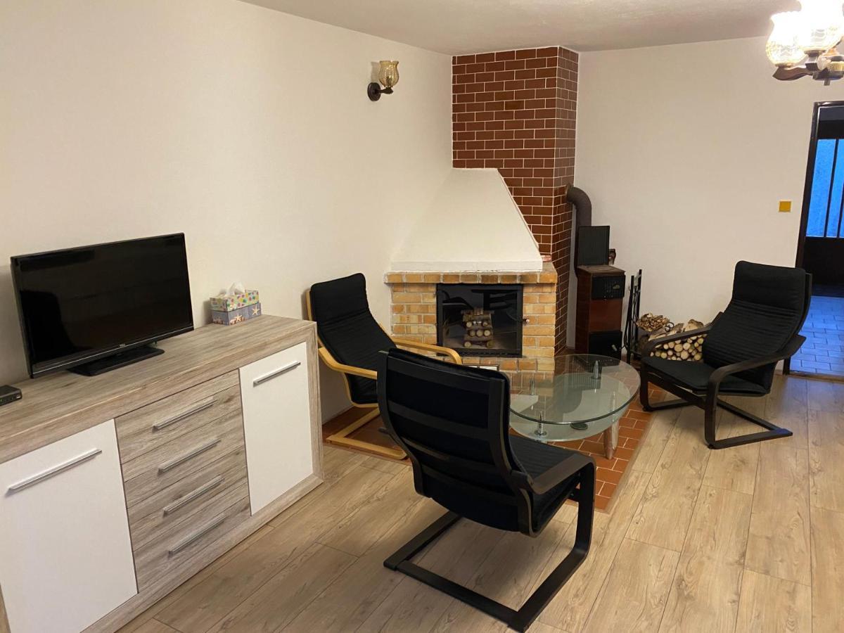 Apartman Pod Mandloni Starovice Bagian luar foto